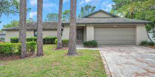 Feather Sound pool home at the end of a secluded cul-de-sac - 4bed|2bath Gallery 1