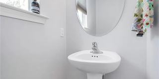 Room in 4 Bedroom Townhome at Sharon Rd W Room in 4 Bedroom Townhome at Sharon Rd W Gallery 34