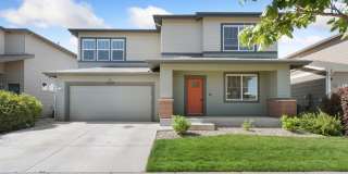 Bright Modern Home in TimberVine - 3 Bed, 2.5 Bath, 2 Car Garage Gallery 1