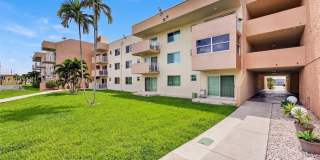 10300 Coral Way Gallery 27