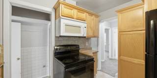 3436 N Lasalle St - $1,300.00/mo. Gallery 11