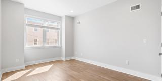 873 MOYER Street Gallery 27