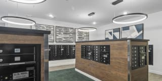 Upper West Gallery 28