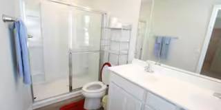 Room in 6 Bedroom Home at Skipjack Ln Gallery 13