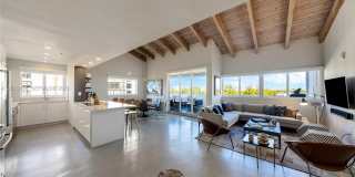 50 Ocean Lane Dr Gallery 1