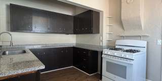 Available now! 2bed/1.25bath Close to Downtown Lodi Gallery 12