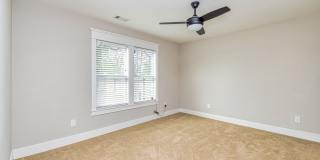 1678 Dorsey Avenue Gallery 17