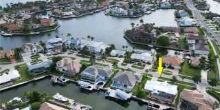 562 Goldcoast Ct Gallery 27