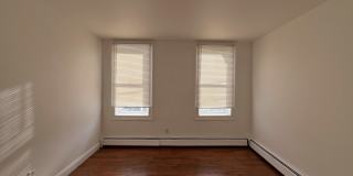 21-23 EAST 17TH ST Gallery 3