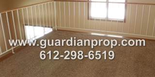 End Unit Townhouse Available June 1st, Vaulted Ceilings, Large Patio, Loft Area Gallery 8