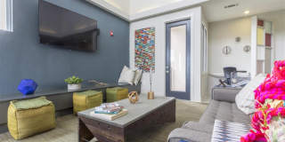Glenwood Park Lofts Gallery 28