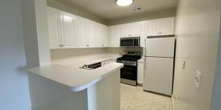 7000 FALLS REACH Drive Gallery 24