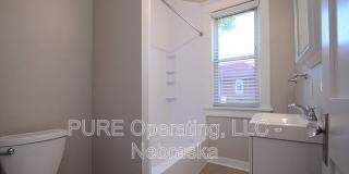 2969 Harris Street Gallery 12