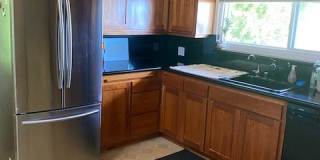 1520 Summit Road Gallery 3