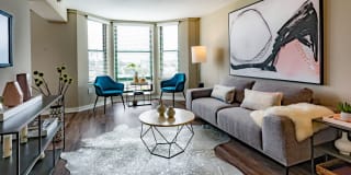 Fillmore Center Gallery 9