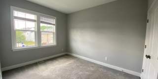 Room in 4 Bedroom Townhome at Philip's Square Gallery 38