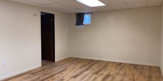 Spacious West-Side Tri-Level Home Gallery 41