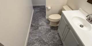 2 bed/1 bath apartment in Golden Gallery 7
