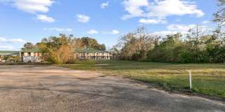 2221 Ross Clark Circle Gallery 47