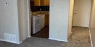 River Walk Apartments Gallery 109