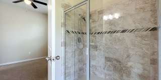 !!!NOW AVAILABLE!!! Beautiful 4-Bedroom PET FRIENDLY Home for Rent in RANDAL PARK! Gallery 48