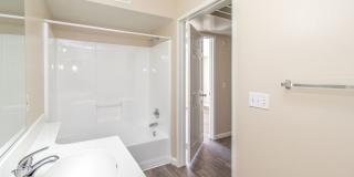 Sunny Creek Gallery 34