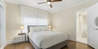 459 NE 15TH AVE FORT LAUDERDALE, FL 33301- Gallery 21