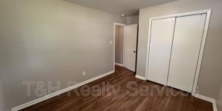 2601 East Bradbury Avenue Gallery 13