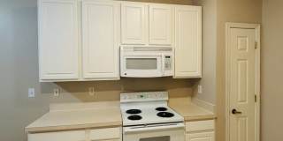 1 Bedroom 1 Bath Condo Gallery 12
