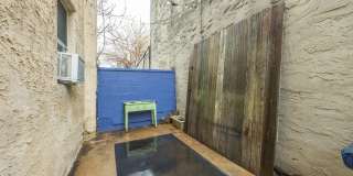 2100 E DAUPHIN Street Gallery 29