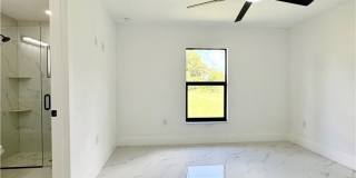 670 CHEMSTRAND Street E Gallery 32