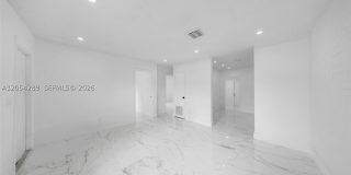 2468 NW 21st St Gallery 9