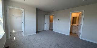 33 E FRONT STREET Gallery 33