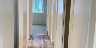 Summer Brook Apartments Gallery 22