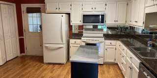 Nice 3 Bedroom 2 Bath Available Now! Schedule your Showing and Apply Today! Nice 3 Bedroom 2 Bath Available Now! Schedule your Showing and Apply Today! Gallery 10