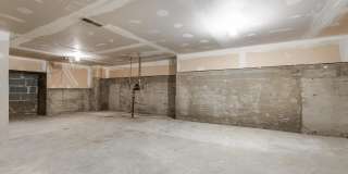 1308 S Plymouth Court Gallery 38