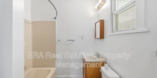 150 S Cypress Ave Gallery 20