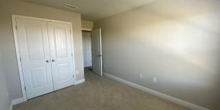 Spacious Modern Townhome; Conveniently Located! *Garbage, Pest Control & Lawncare Included!* *SPECIAL: 1/2 OFF 1st Month's Rent!!* +*MILITARY INCENTIVE!* Gallery 7