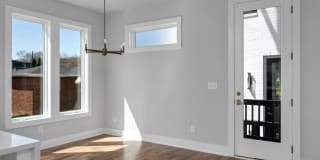 Stunning 4 Bedroom in Nashville Gallery 8