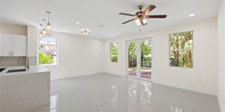 1434 SW 4th Avenue Gallery 22