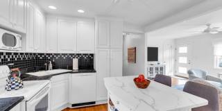 407 8th Avenue Gallery 19
