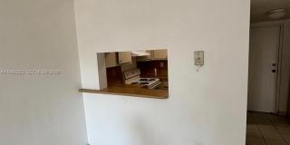 2046 W Flagler St Gallery 8