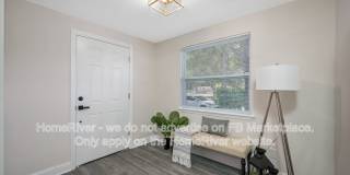 306 Park Blvd Gallery 8