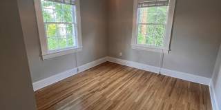124 North Laurel Avenue Gallery 8