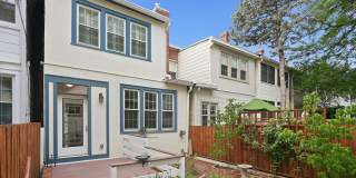 Glover Park Townhome | 4 Bed | 3.5 Bath | 2,500 Sf | Large Front Porch & Fenced-In Backyard w/ Deck Gallery 38