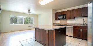 $3,200 | 3br/2ba Condominium in Sixty Parkside Gallery 9