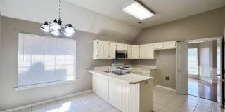 9347 GARDEN WOODS Gallery 4