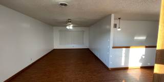 525 e 47th  street-4 Br house with a large finished basement Gallery 3
