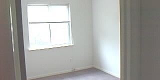 725  Keenway Circle Gallery 12