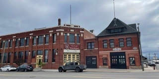 3400 RUSSELL Street Gallery 1